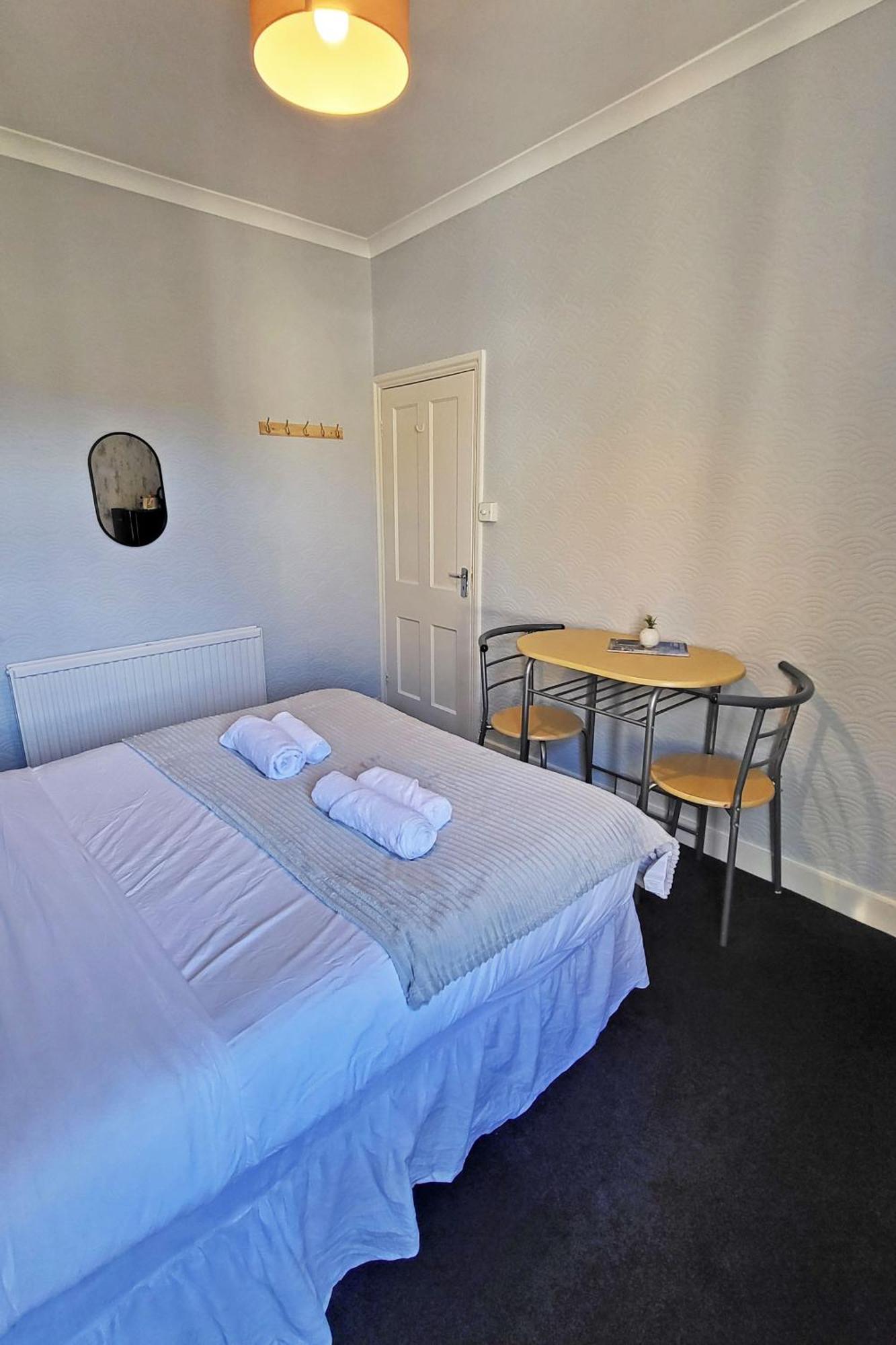 Spacious Room Londres Extérieur photo